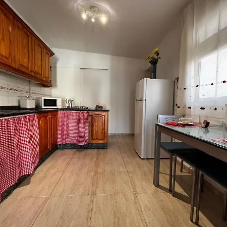 Guestready - Tenerife Tacoronte 3* Такоронте